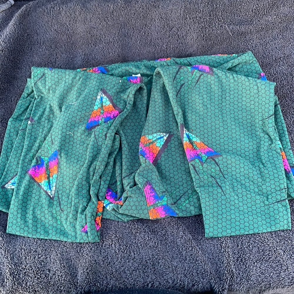 Geometric Patterned Leggings